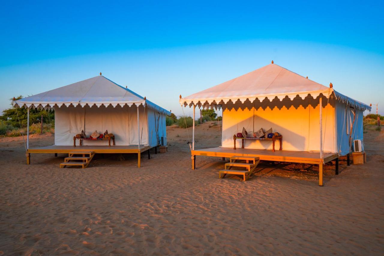 Helsinki Desert Camp ジャイサルメール エクステリア 写真