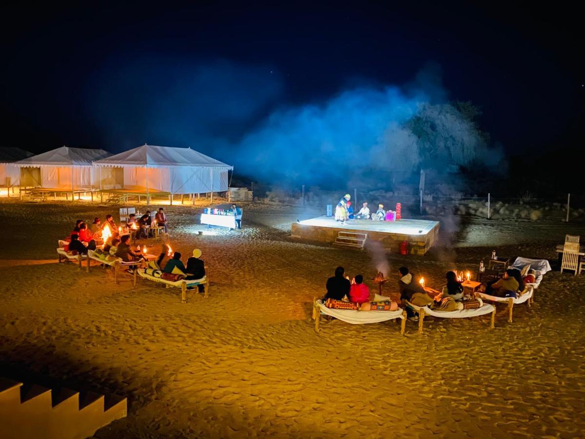 Helsinki Desert Camp ジャイサルメール エクステリア 写真